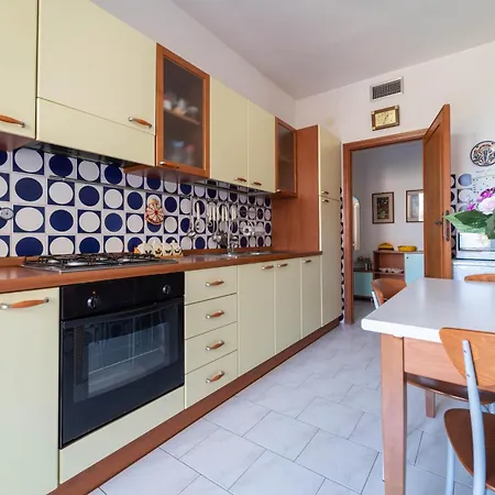 公寓 Sa Domu Celeste 阿尔盖罗